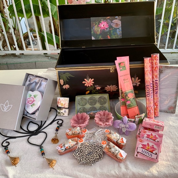 Vintage Lotus Gift Chest w/ Chimes Incense Candles Heart Porcelain Box & More 🌸 - Picture 10 of 10